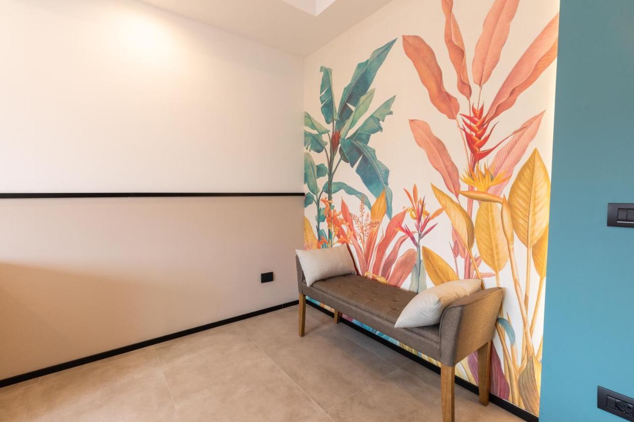 Antares Rooms And Suites Олбия Екстериор снимка