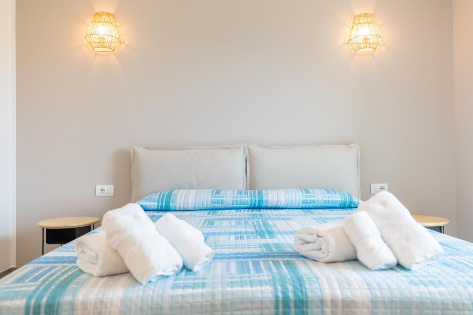 Antares Rooms And Suites Олбия Екстериор снимка